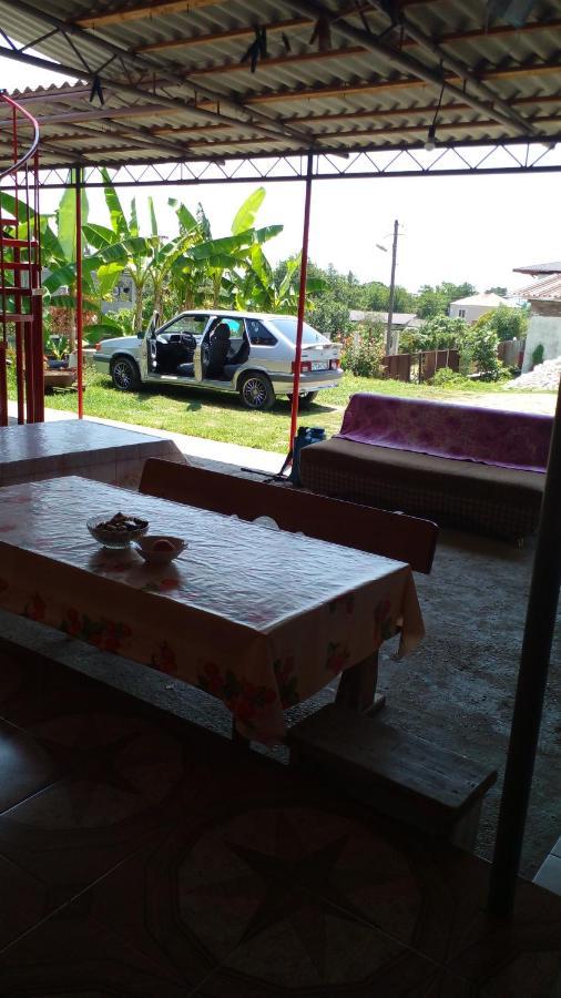 Guesthouse U Moti New Athos Luaran gambar