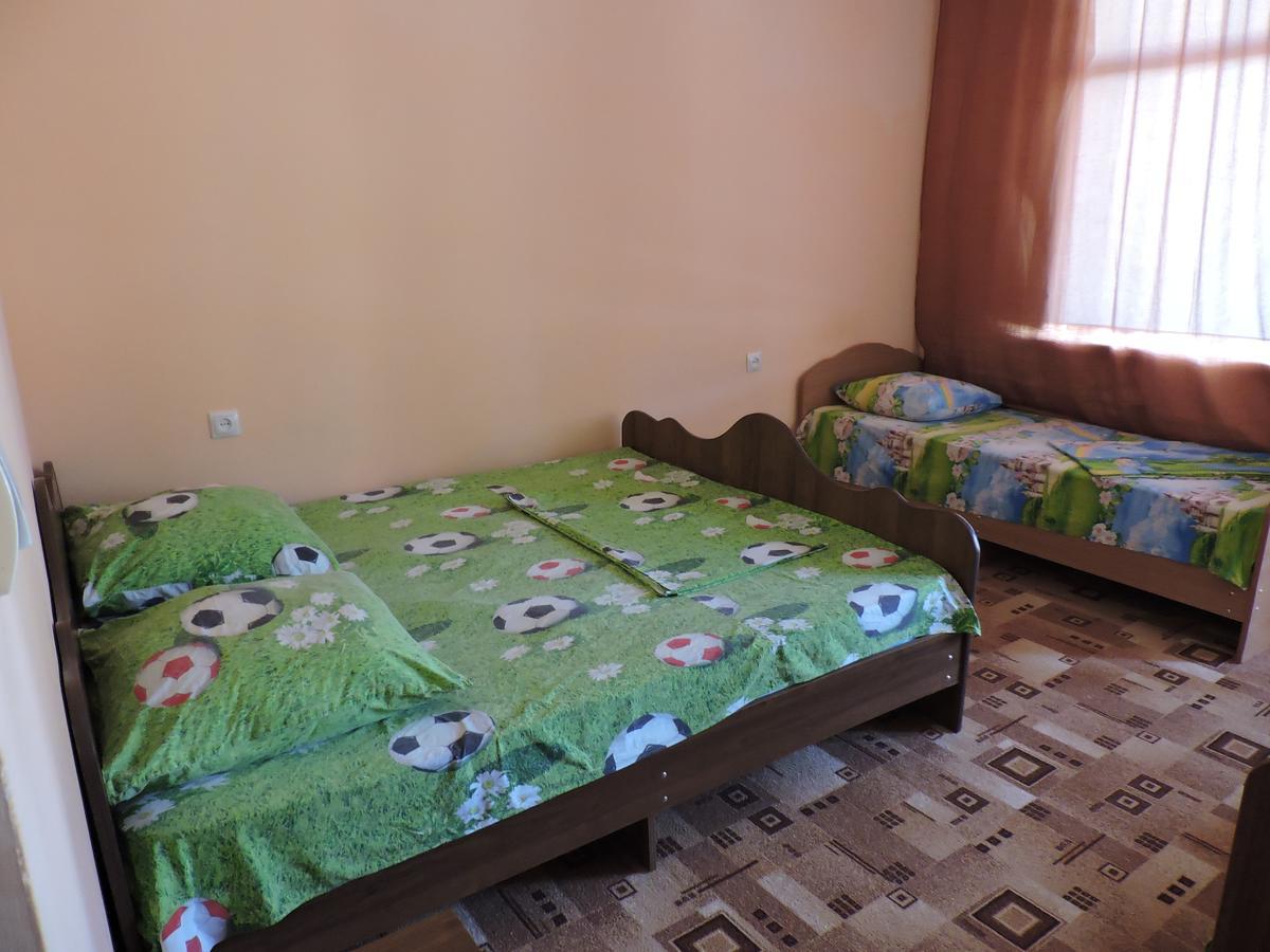 Guesthouse U Moti New Athos Luaran gambar