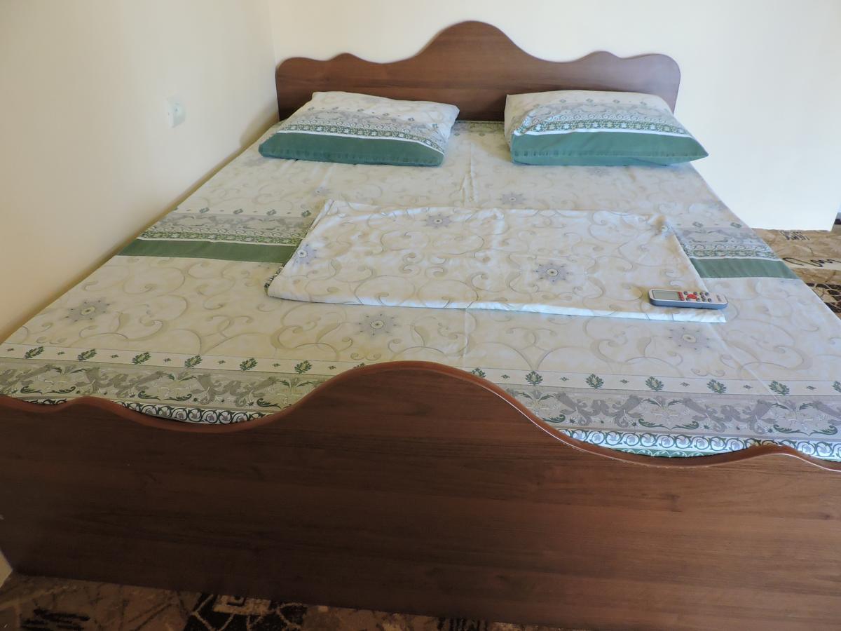 Guesthouse U Moti New Athos Luaran gambar